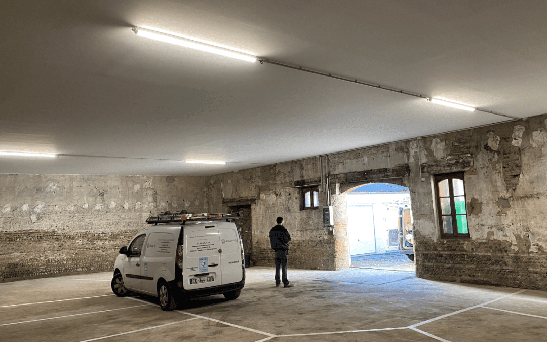 Éclairage d’un parking à Toulouse